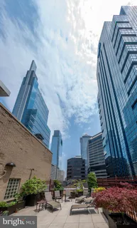 $135,000 | 1900 John F Kennedy Boulevard, Unit 818, Philadelphia, PA 19103