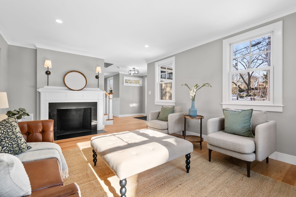 68 Brantwood Road Arlington, MA 02476 - Photo 4 of 42 Gallery Image 4