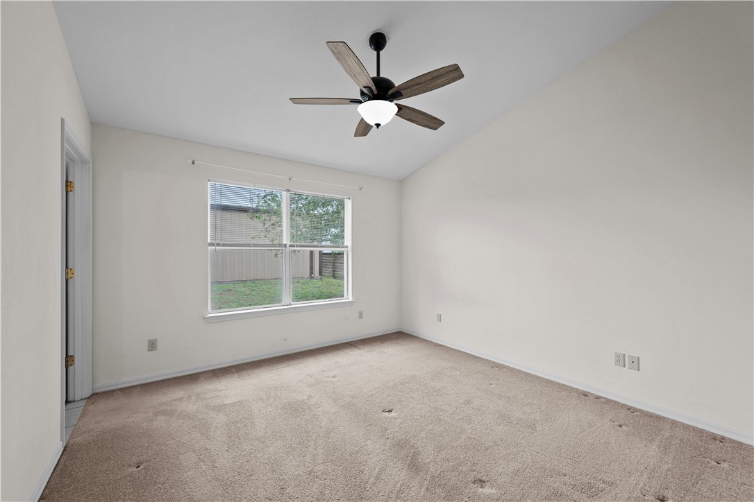 501 Jane Street Corpus Christi, TX 78418 - Photo 20 of 39 an empty room with a window