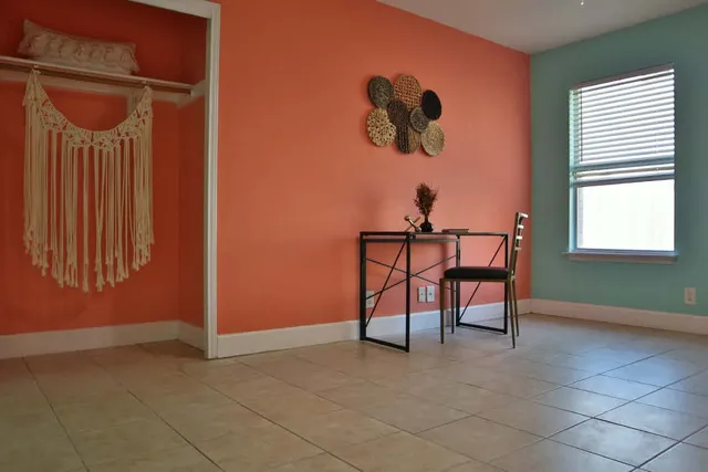 $1,650 | 717 Blair Avenue, Bastrop, TX 78602