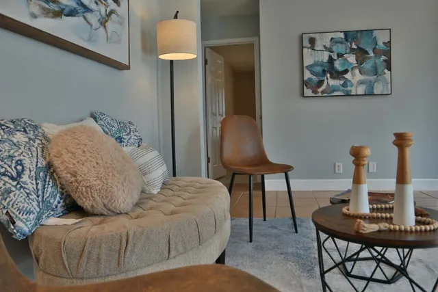 $1,650 | 717 Blair Avenue, Bastrop, TX 78602