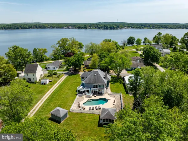 a view of a lake with houses