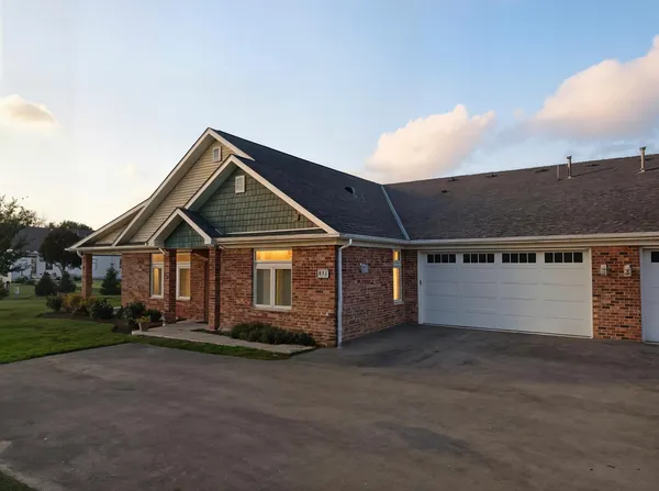 $359,000 | 437 Stearn Drive, Unit 437, Genoa, IL 60135