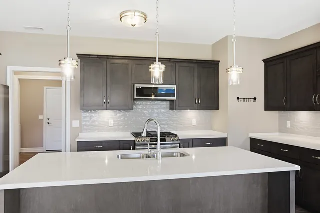 $399,900 | 437 Stearn Drive, Unit 437, Genoa, IL 60135