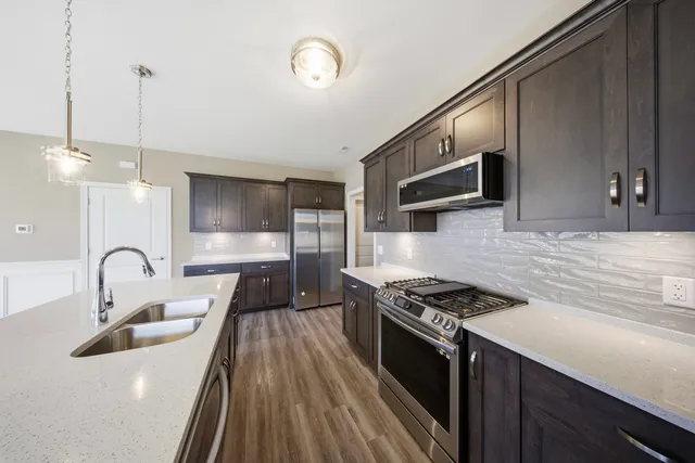 $399,900 | 437 Stearn Drive, Unit 437, Genoa, IL 60135