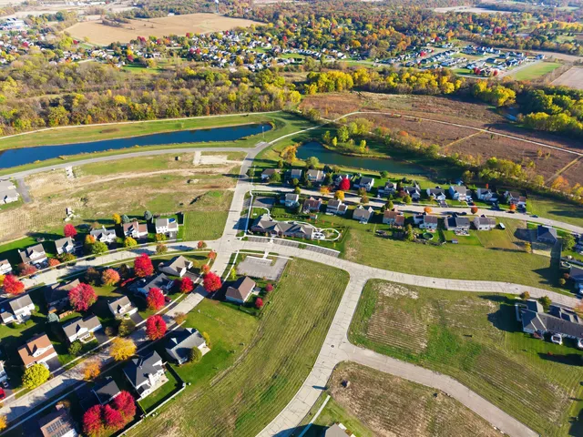 $399,900 | 437 Stearn Drive, Unit 437, Genoa, IL 60135