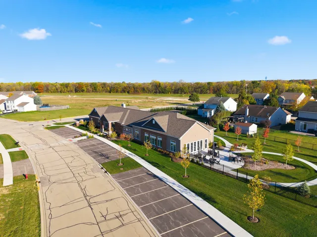 $399,900 | 437 Stearn Drive, Unit 437, Genoa, IL 60135