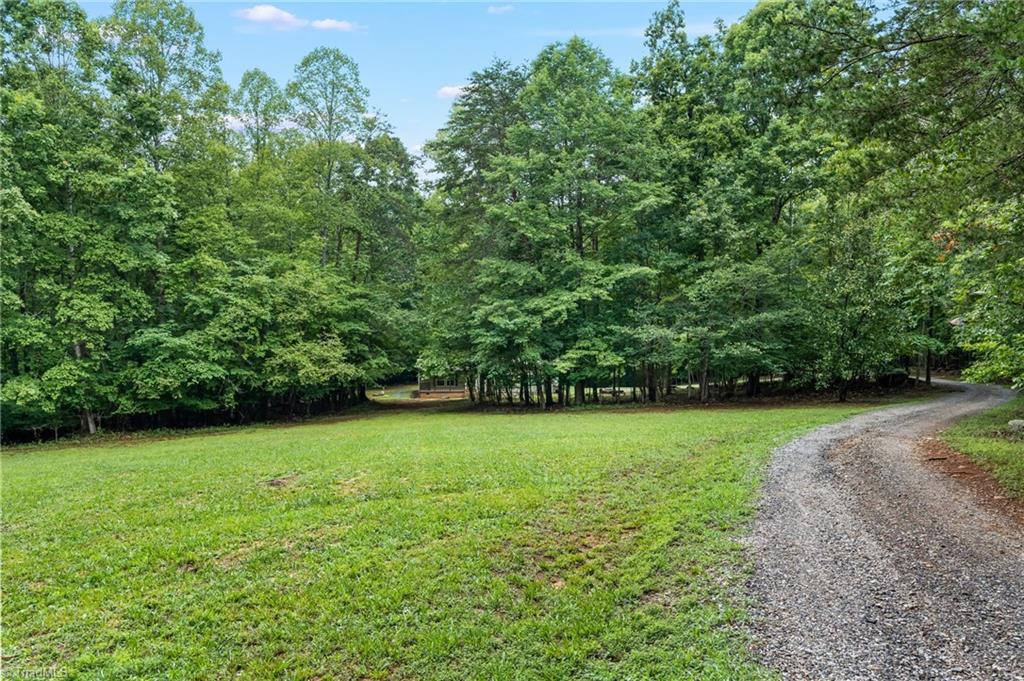 194 Lakefield Road Stokesdale, NC 27357 - Photo 3 of 38