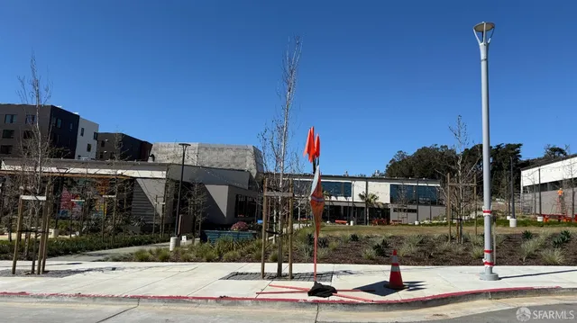 $975,000 | 451 Sawyer Street, San Francisco, CA 94134