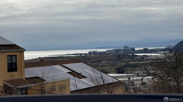 $975,000 | 451 Sawyer Street, San Francisco, CA 94134