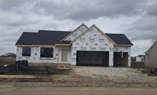 $676,900 | 1260 Wild Rye Lane, Oconomowoc, WI 53066