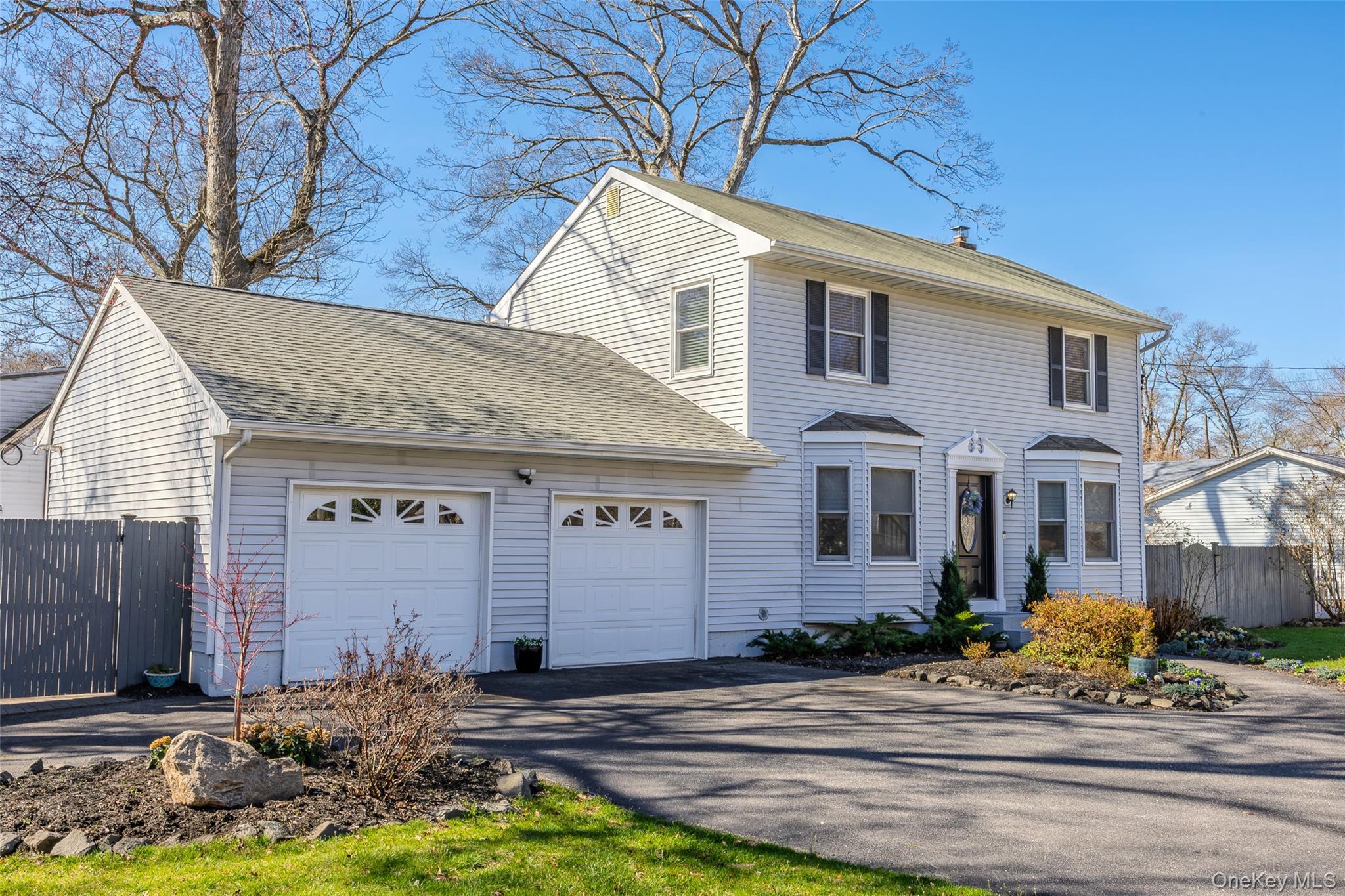 58 Freya Road Rocky Point, NY 11778 - Photo 5 of 49