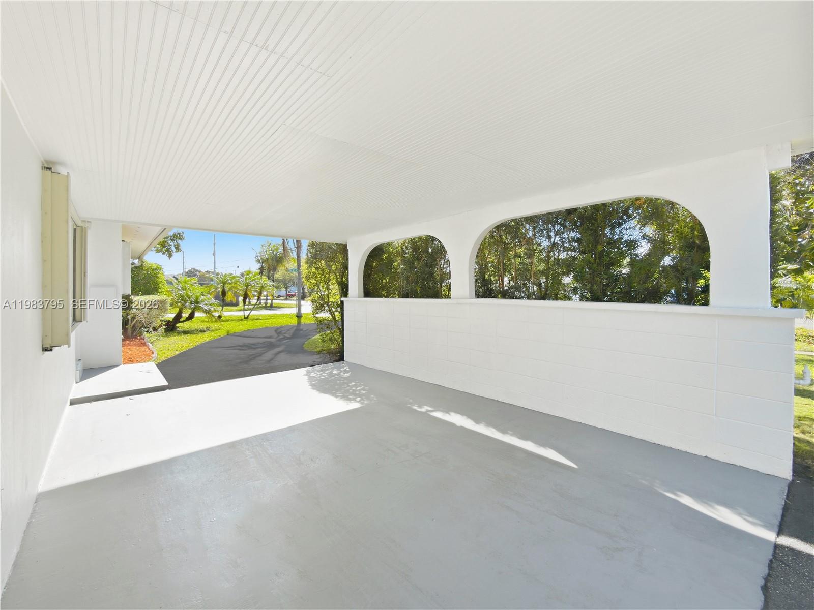 8501 Southwest 128th Street Miami, FL 33156 - Photo 6 of 28