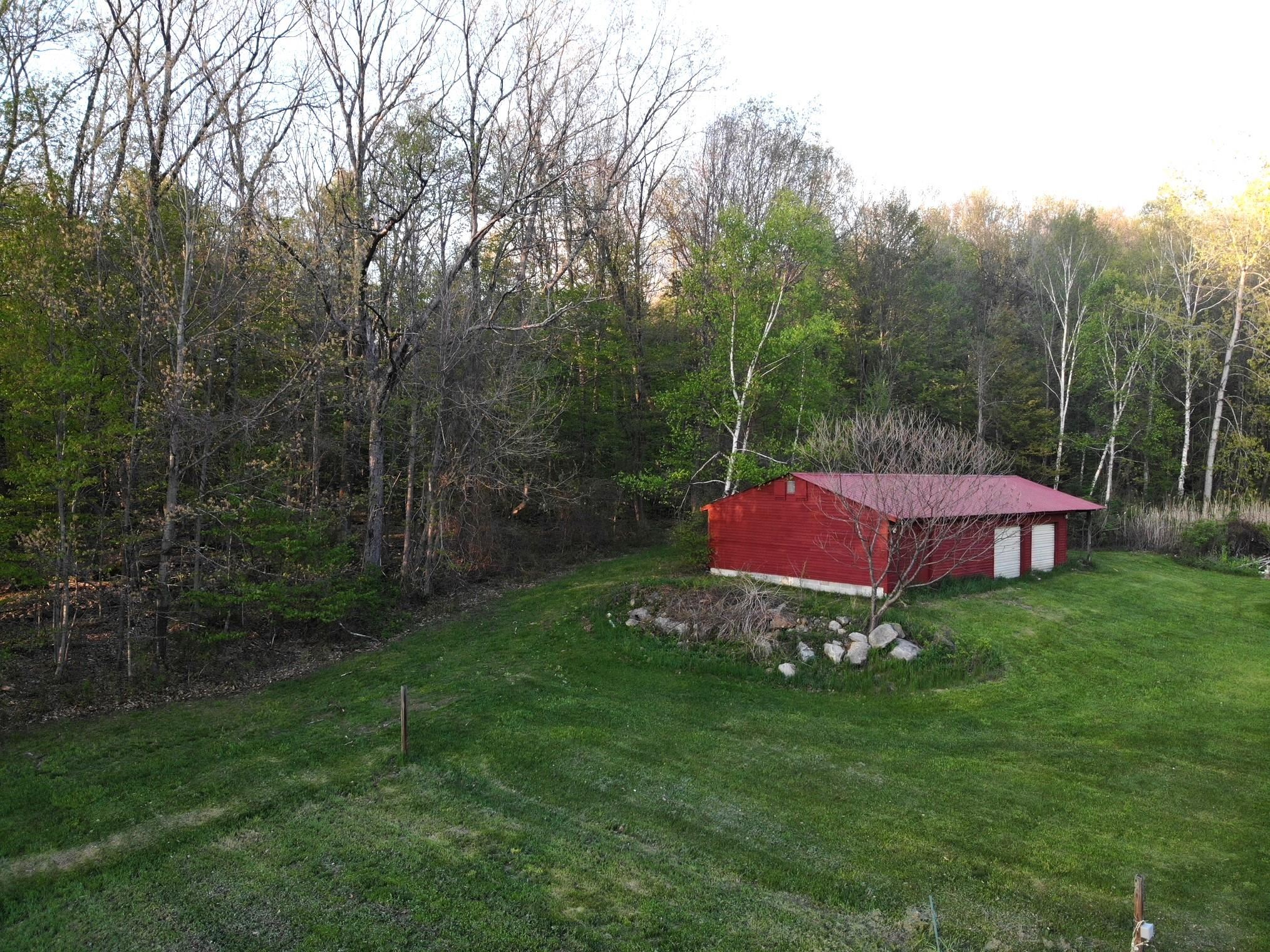 498 Town Line Road Bennington, VT 05201 - Photo 2 of 54