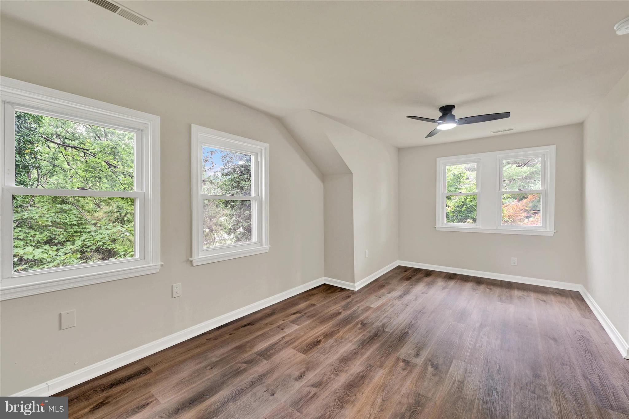 2743 Ridge Road Baltimore, MD 21244 - Photo 18 of 35 Bed 2 - Upper Level