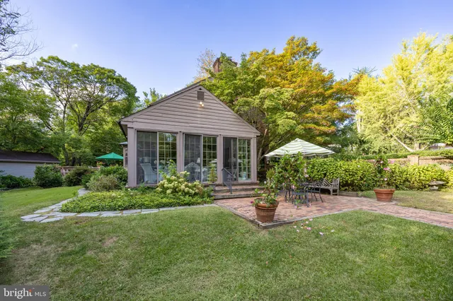 $899,000 | 903 North Dupont Road, Wilmington, DE 19807