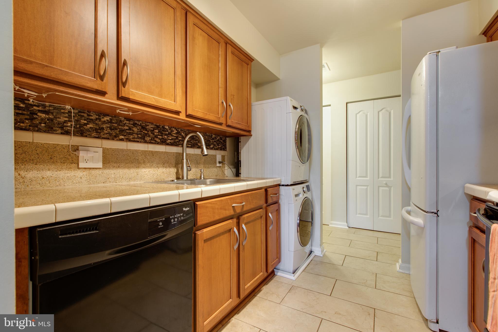 8393 Montgomery Run Road, Unit F Ellicott City, MD 21043 - Photo 14 of 28