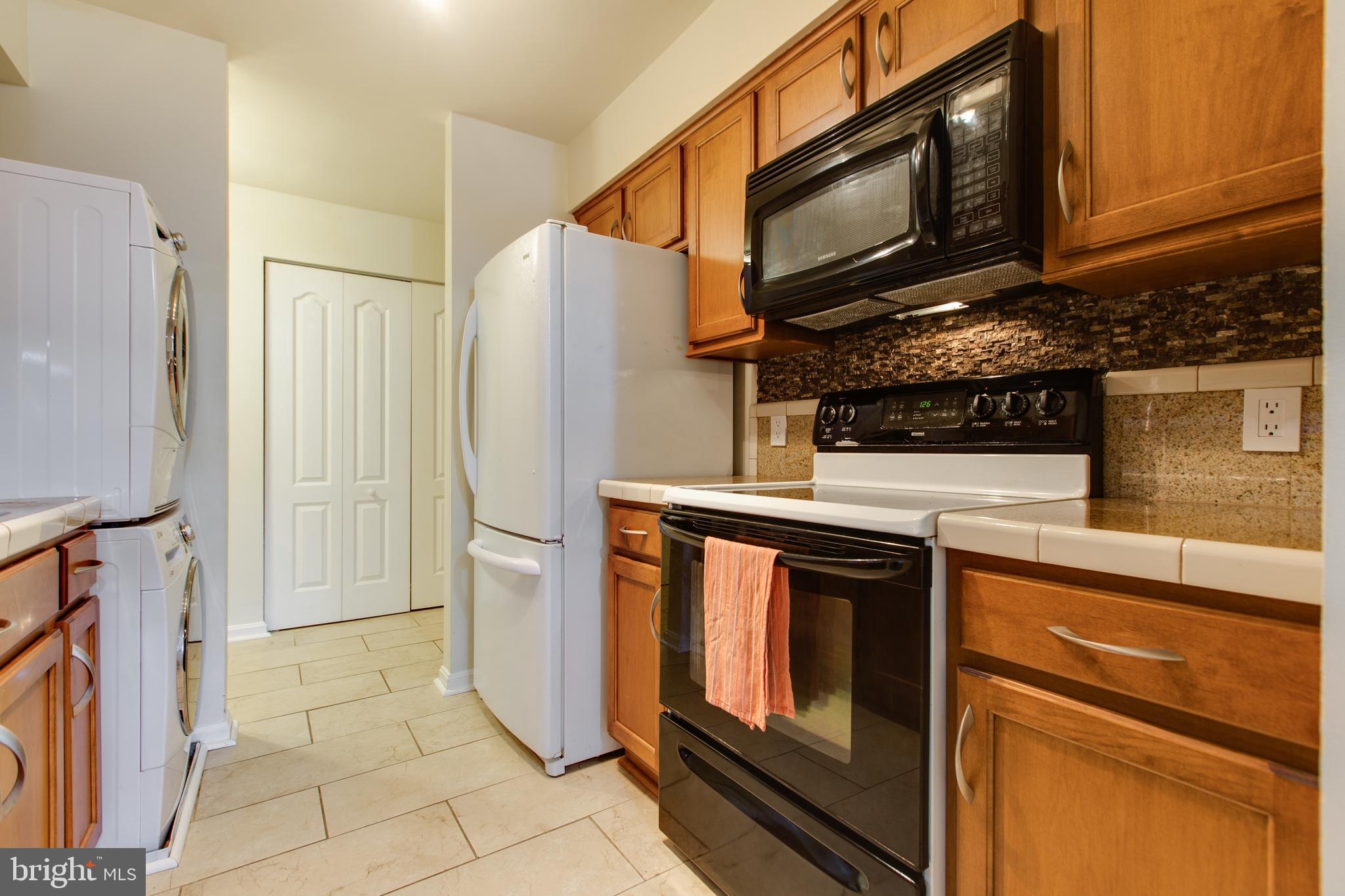 8393 Montgomery Run Road, Unit F Ellicott City, MD 21043 - Photo 15 of 28