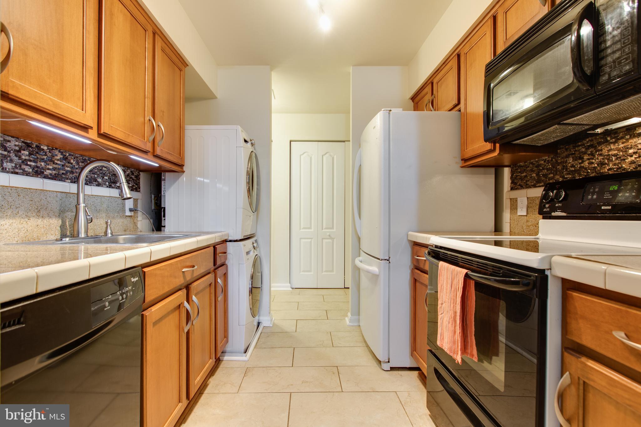 8393 Montgomery Run Road, Unit F Ellicott City, MD 21043 - Photo 16 of 28