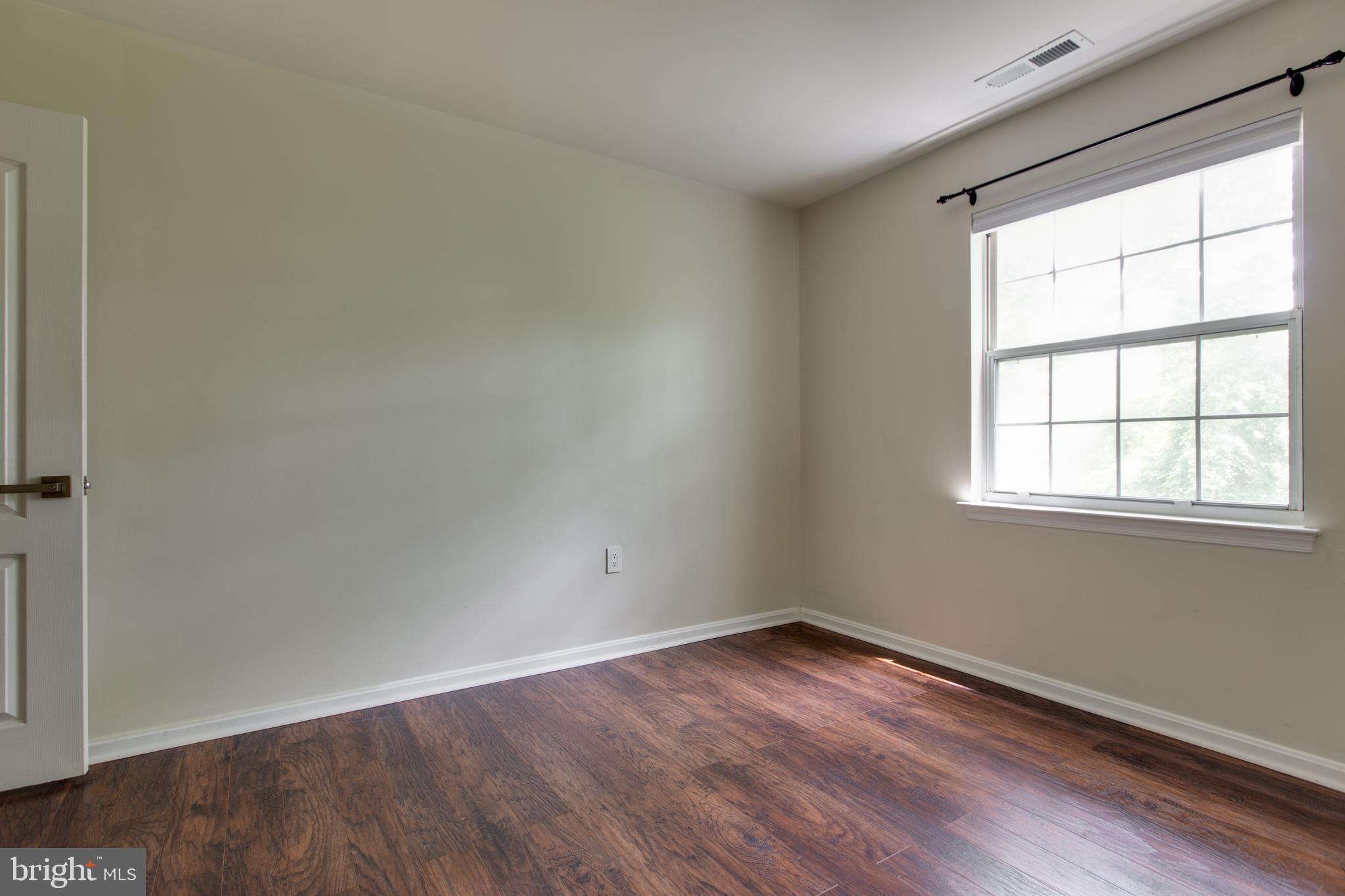 8393 Montgomery Run Road, Unit F Ellicott City, MD 21043 - Photo 24 of 28