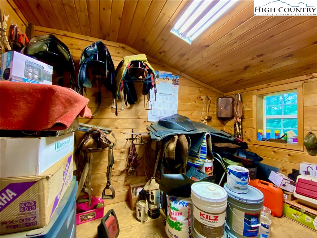 218 Wade Lookabill Drive Boone, NC 28607 - Photo 17 of 38