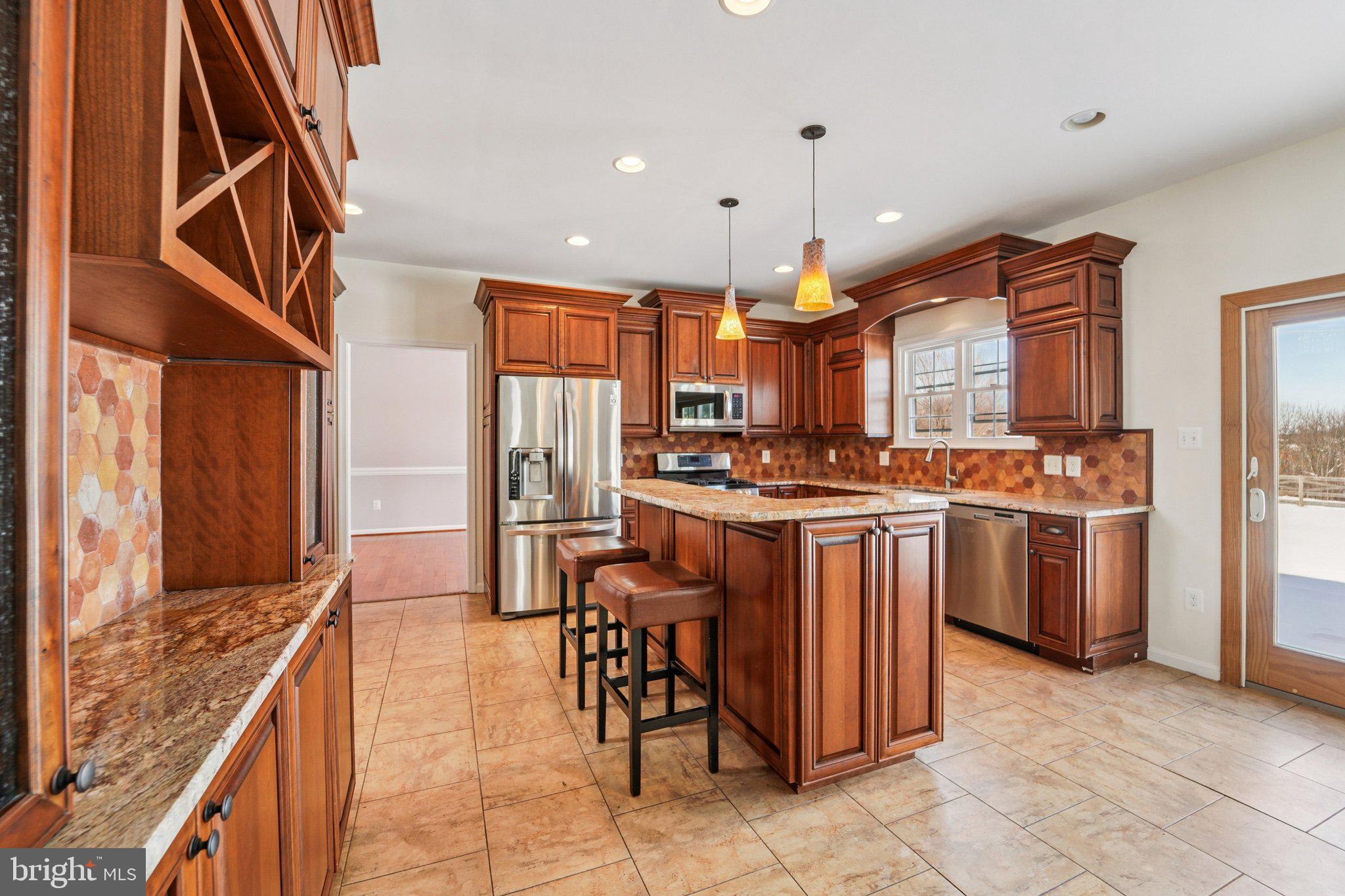 710 Bridlewreath Way Mount Airy, MD 21771 - Photo 11 of 60