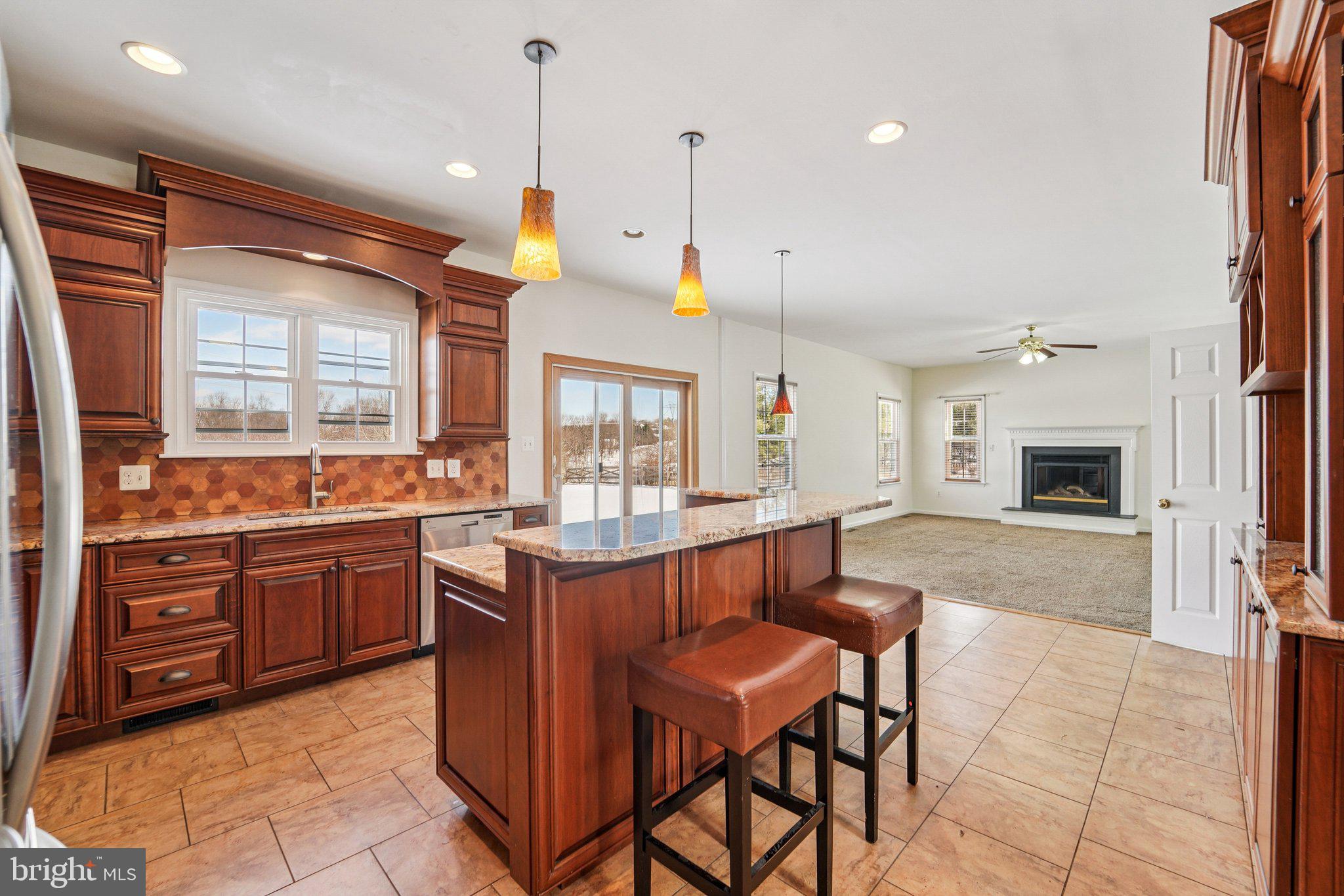 710 Bridlewreath Way Mount Airy, MD 21771 - Photo 14 of 60