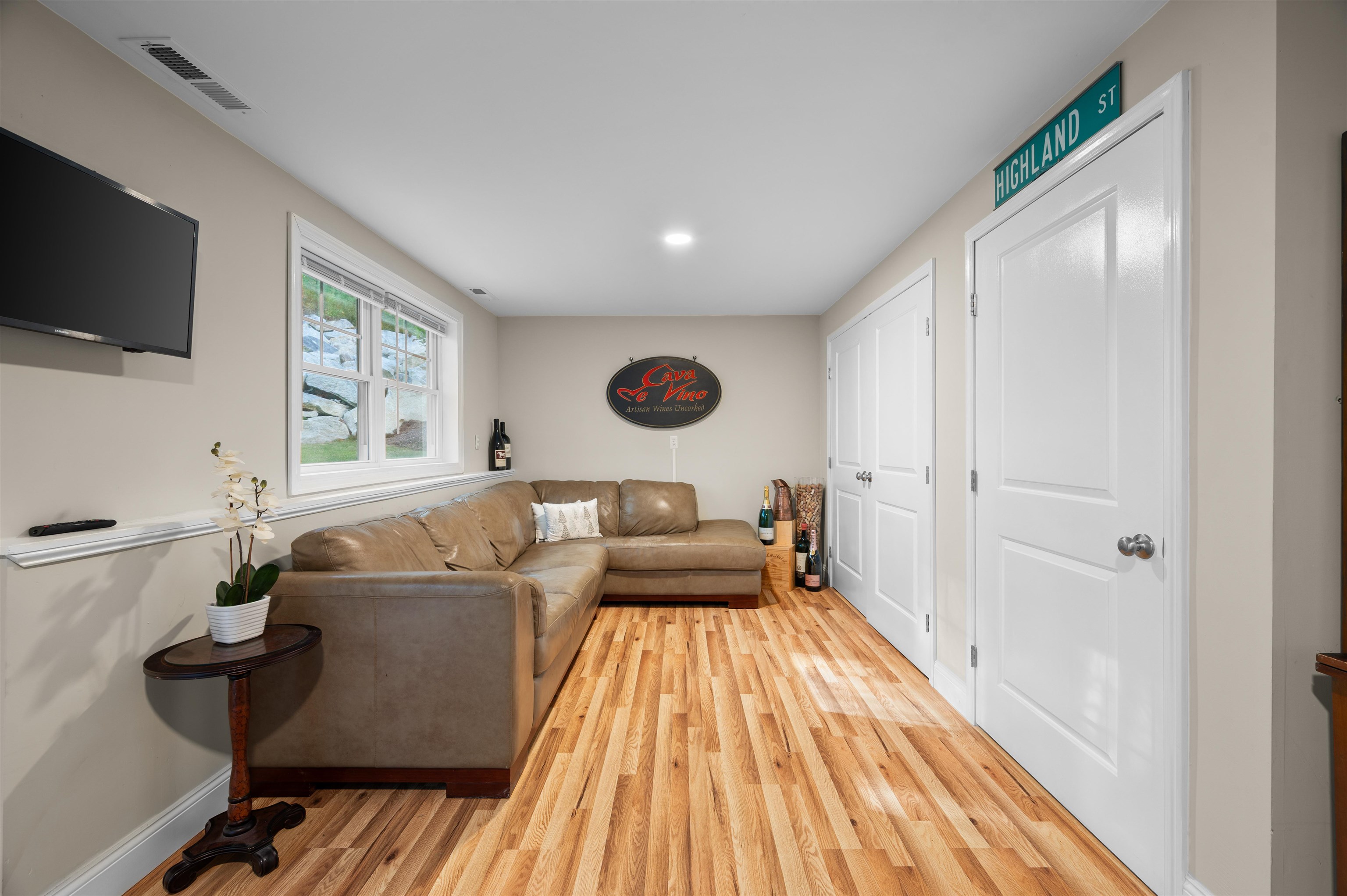 14 Manor Drive, Unit D Hooksett, NH 03106 - Photo 32 of 41