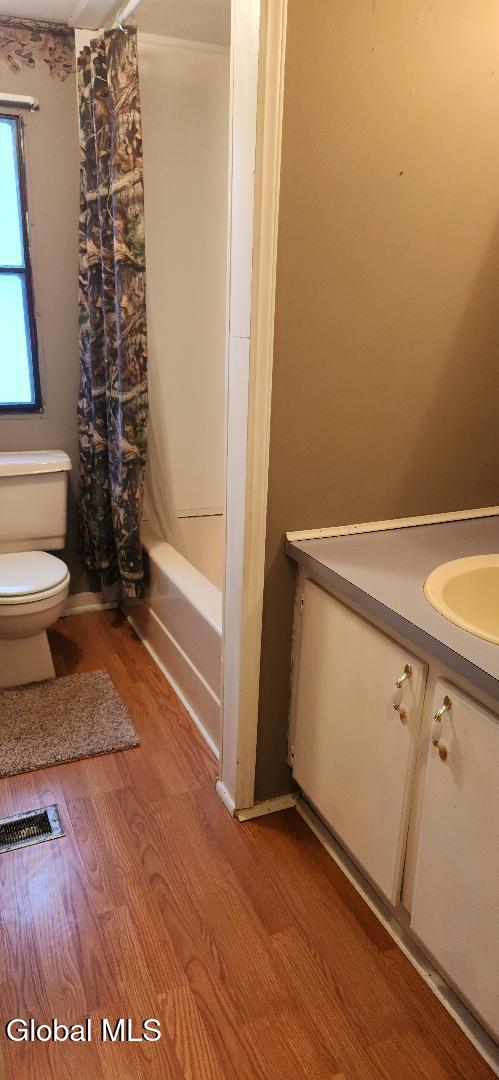 45 Webber Lane Salem, NY 12865 - Photo 21 of 30 45 webber lane guest full bathroom