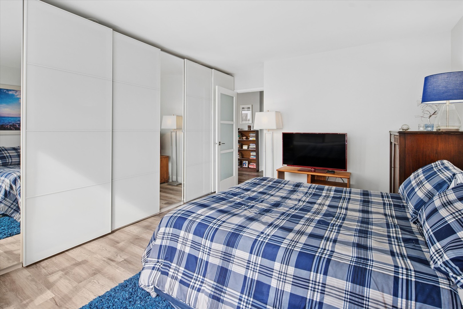 5455 North Sheridan Road, Unit 808 Chicago, IL 60640 - Photo 12 of 15