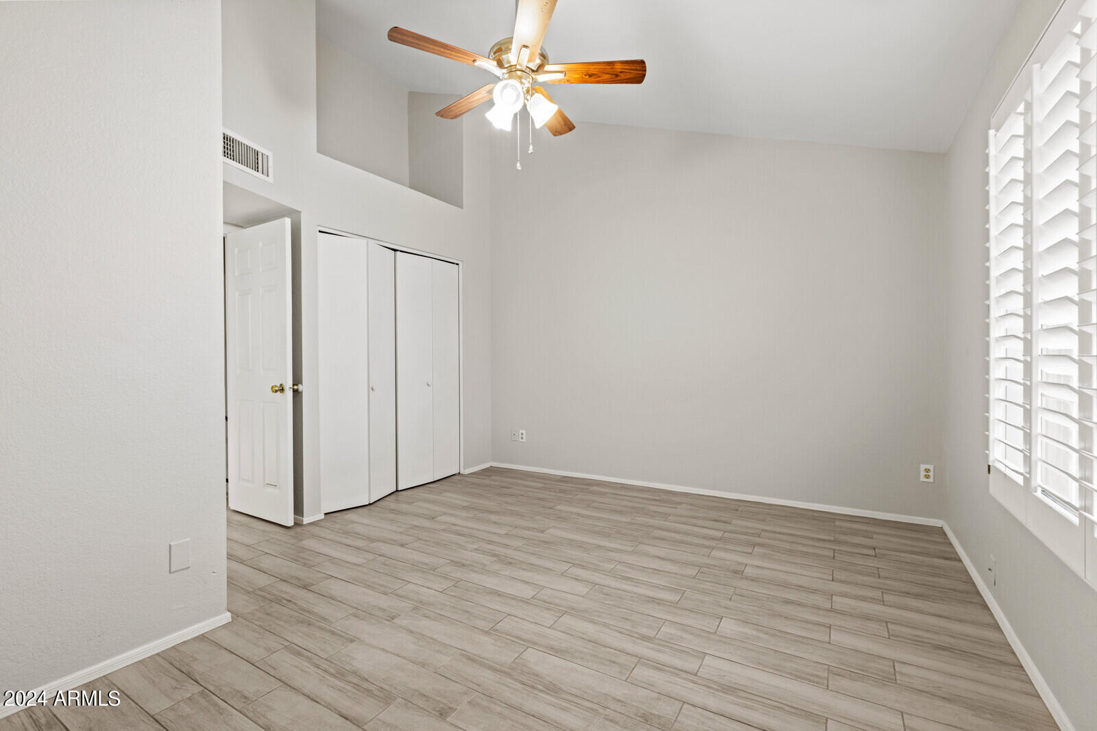7977 West Wacker Road, Unit 229 Peoria, AZ 85381 - Photo 14 of 33 Dual Master Vaulted Ceilings