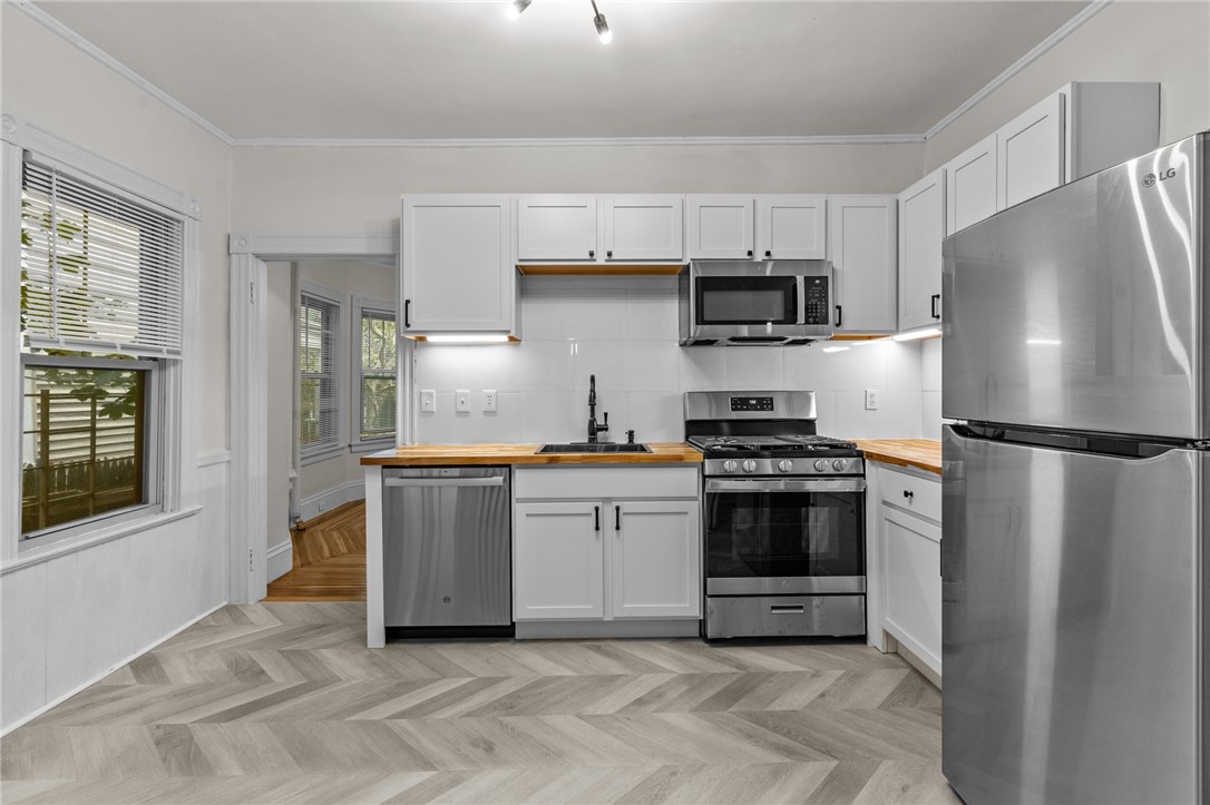 159 Camp Street, Unit 1 Providence, RI 02906 - Photo 16 of 27