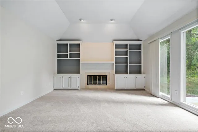 $324,900 | 9263 Spring Forest Drive, Unit 7, Indianapolis, IN 46260