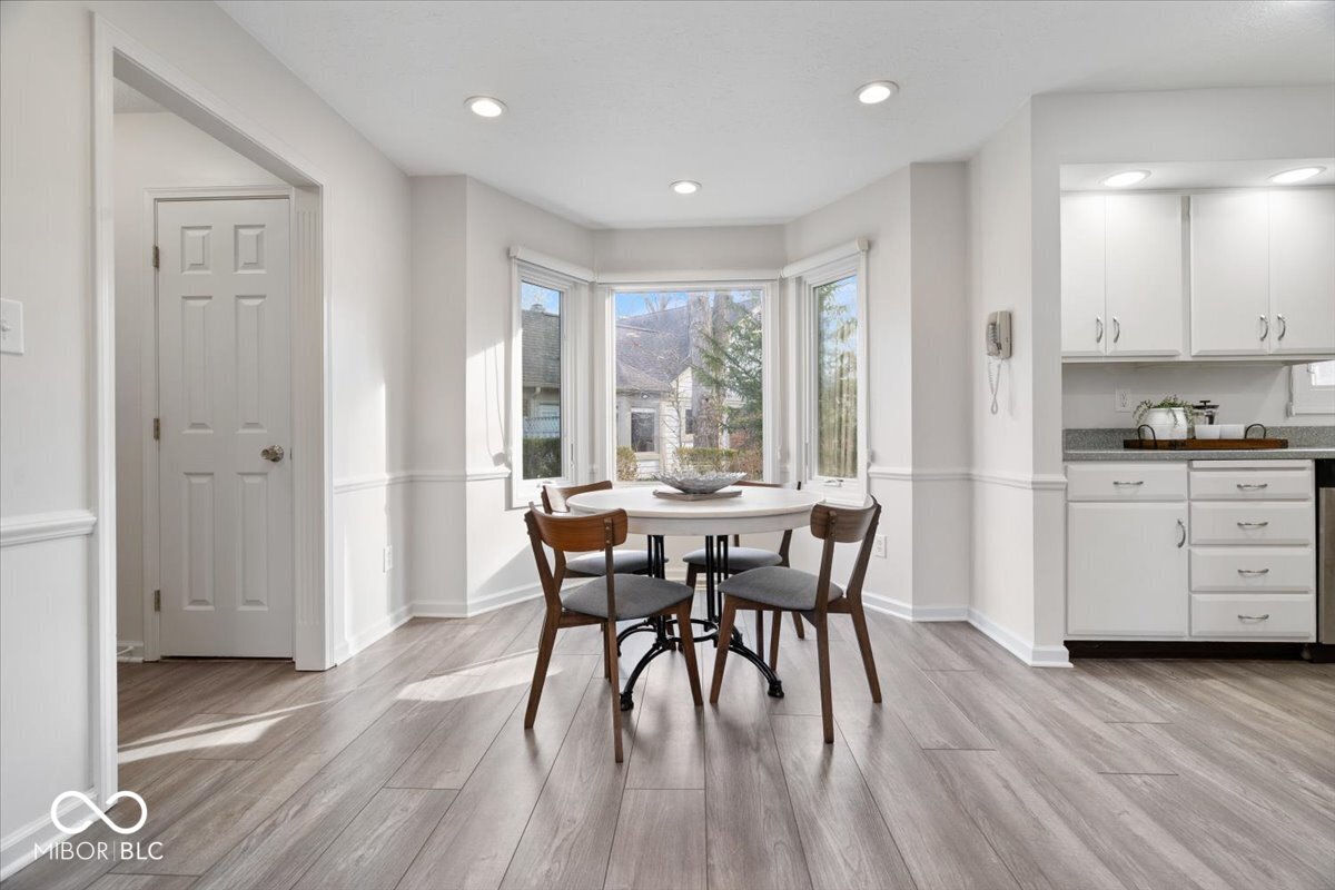 9263 Spring Forest Drive, Unit 7 Indianapolis, IN 46260 - Photo 15 of 28