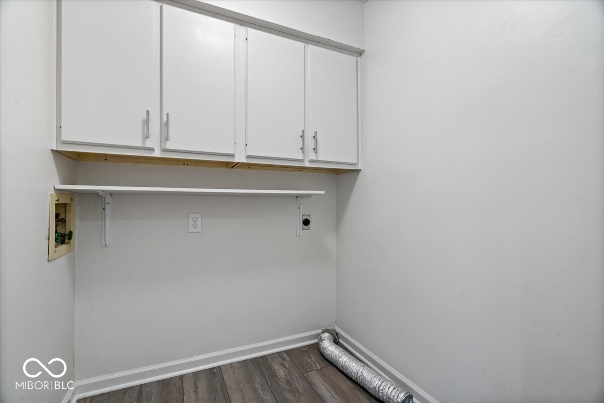 9263 Spring Forest Drive, Unit 7 Indianapolis, IN 46260 - Photo 40 of 51