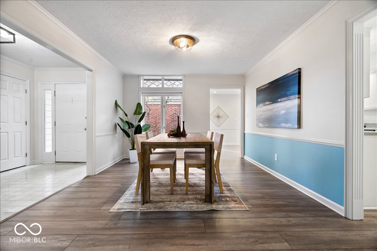 9263 Spring Forest Drive, Unit 7 Indianapolis, IN 46260 - Photo 4 of 28