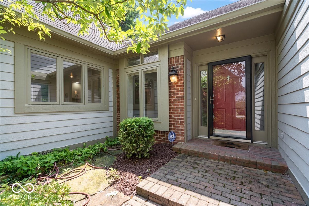 9263 Spring Forest Drive, Unit 7 Indianapolis, IN 46260 - Photo 42 of 51