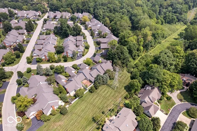 $324,900 | 9263 Spring Forest Drive, Unit 7, Indianapolis, IN 46260