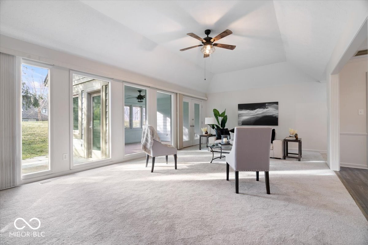 9263 Spring Forest Drive, Unit 7 Indianapolis, IN 46260 - Photo 8 of 28