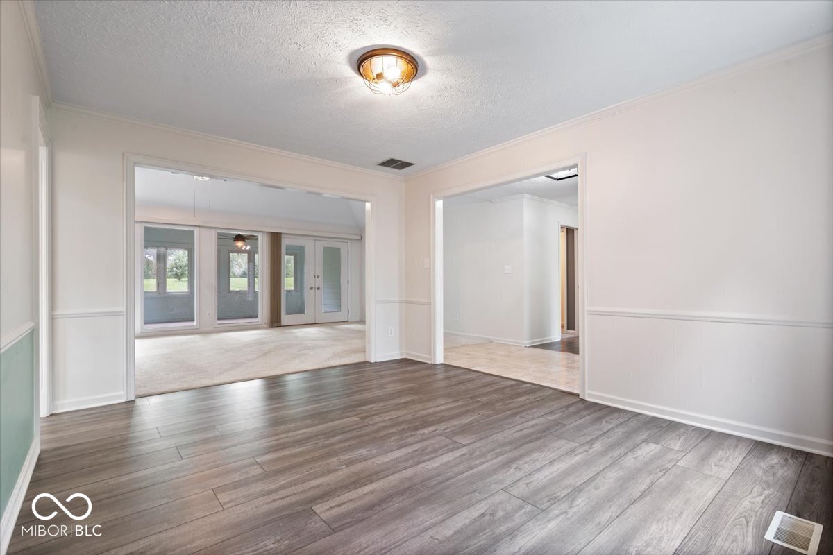 9263 Spring Forest Drive, Unit 7 Indianapolis, IN 46260 - Photo 8 of 51