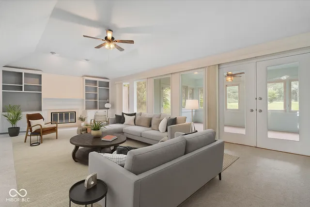 $324,900 | 9263 Spring Forest Drive, Unit 7, Indianapolis, IN 46260