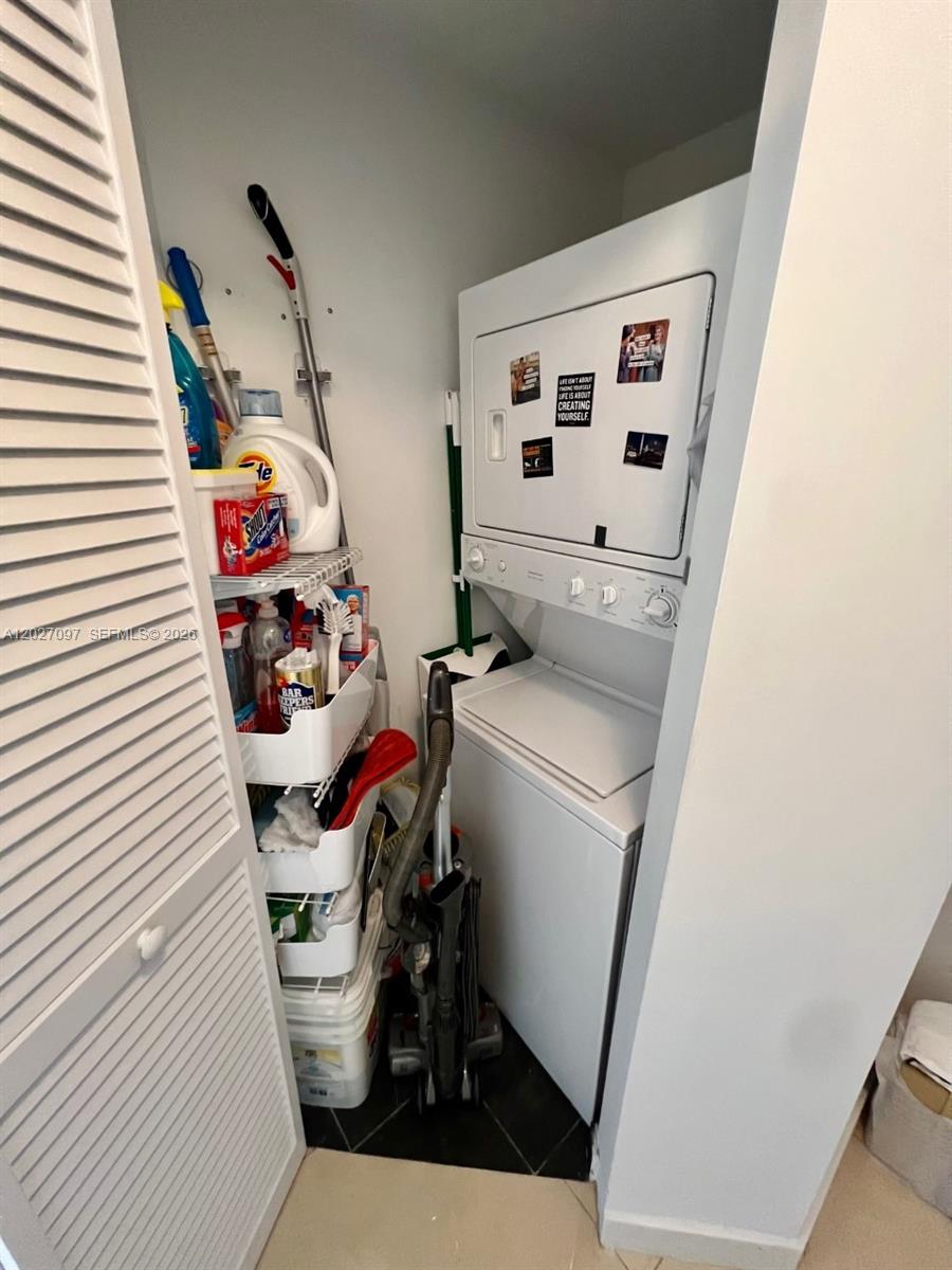 1111 Southwest 1st Avenue, Unit 3419 Miami, FL 33130 - Photo 12 of 30