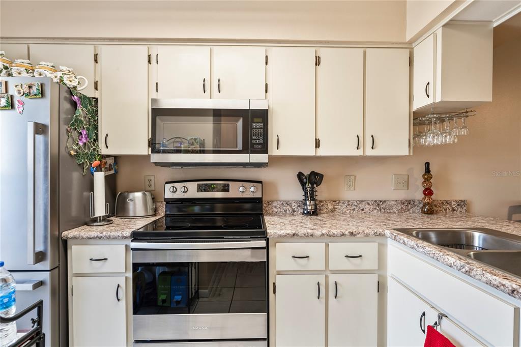 6424 Spring Flower Drive, Unit 15 New Port Richey, FL 34653 - Photo 11 of 48