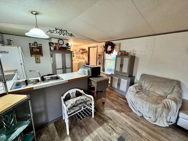 184 Clay Little Road Elizabethton, TN 37643 - Photo 17 of 28 IMG_0295