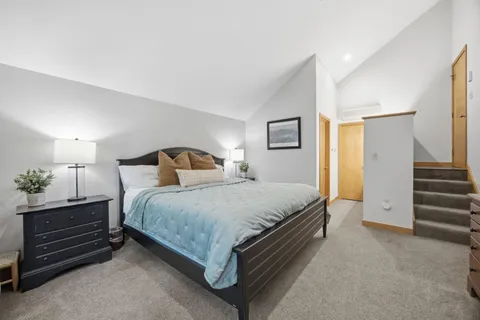 $750,000 | 2696 Lake Shore Road, Unit 91, Gilford, NH 03249