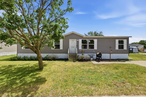 $80,000 | 14290 Newport Drive, West Olive, MI 49460