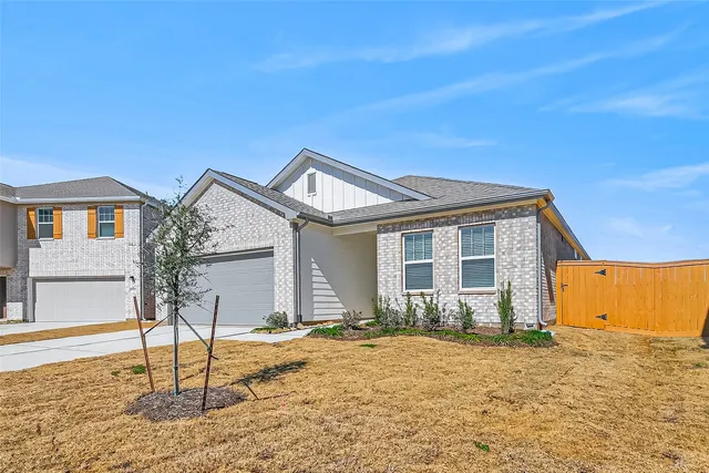 $2,300 | 1092 Sunlit Circle, Brookshire, TX 77423