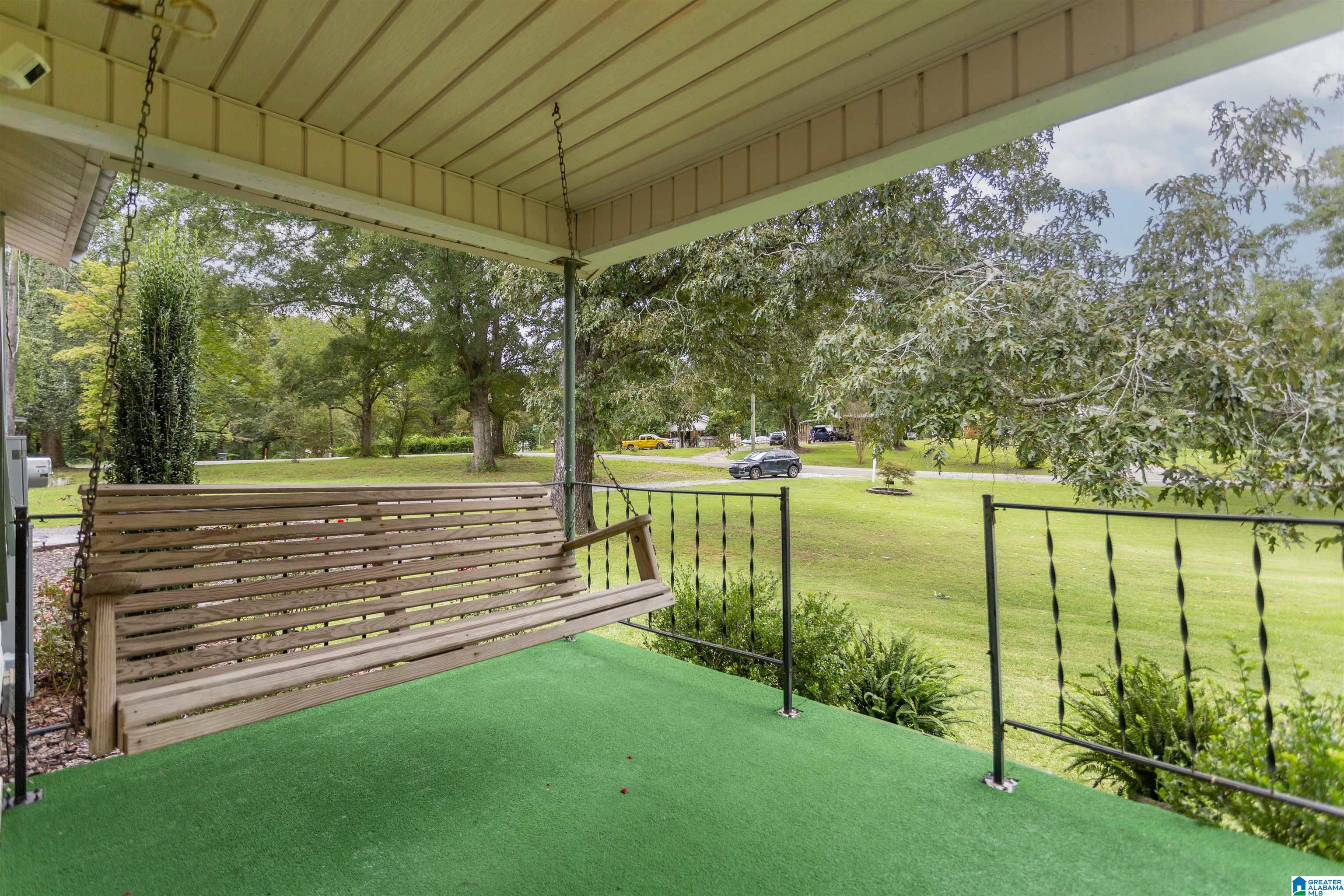 336 Glenn Chapel Road Gardendale, AL 35071 - Photo 7 of 44