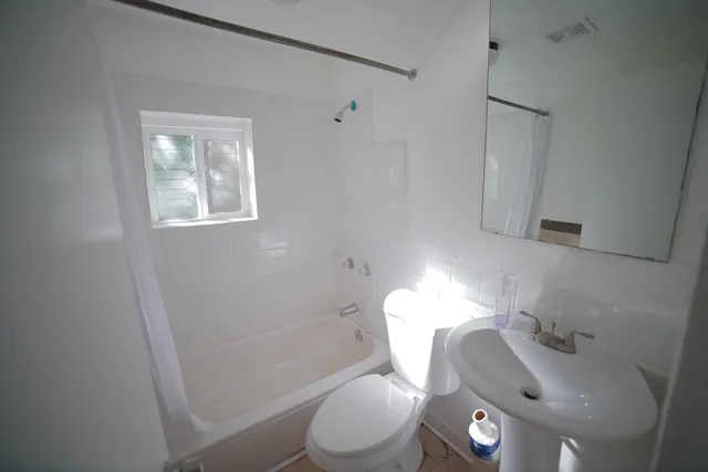 $1,500 | 1228 Alabama Street, Tallahassee, FL 32304