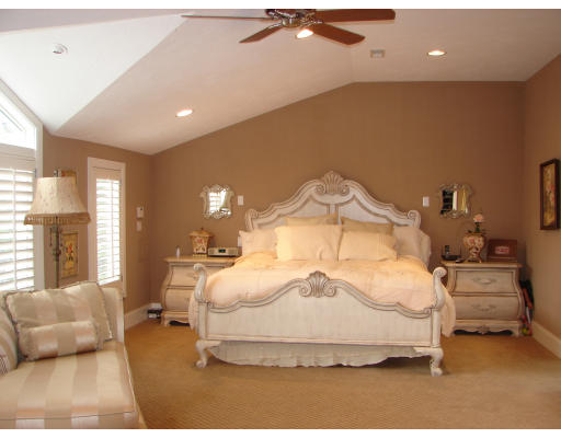 149 Harwich Road Newton, MA 02467 - Photo 5 of 12